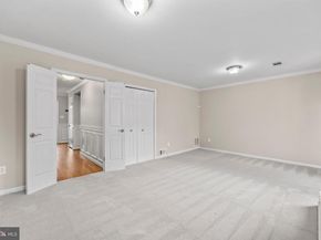 1104 N Vermont Street, Arlington VA 22201