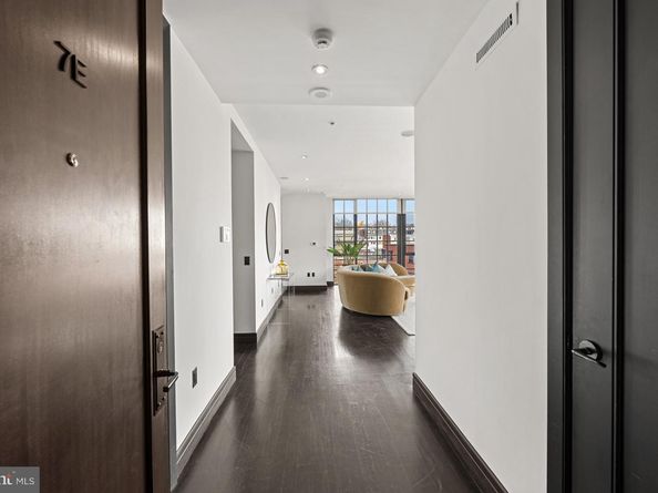 3303 Water Street NW 7E, Washington DC 20007