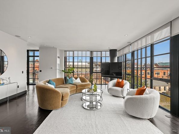 3303 Water Street NW 7E, Washington DC 20007