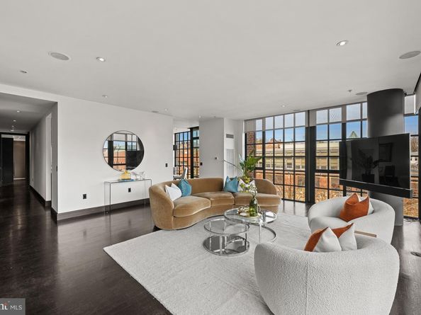 3303 Water Street NW 7E, Washington DC 20007