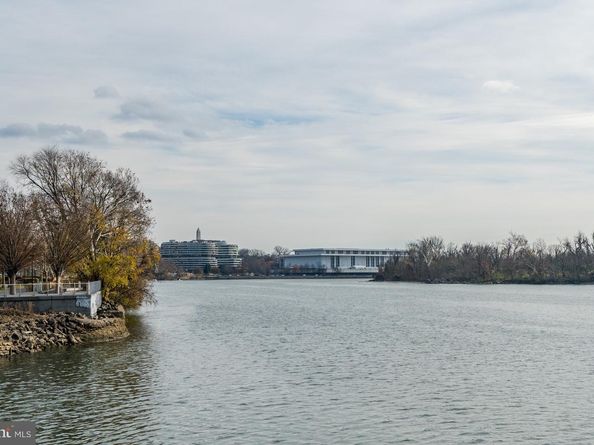 3303 Water Street NW 7E, Washington DC 20007