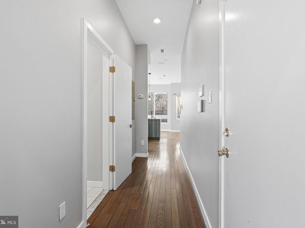 711 W Montgomery Avenue, Philadelphia PA 19122