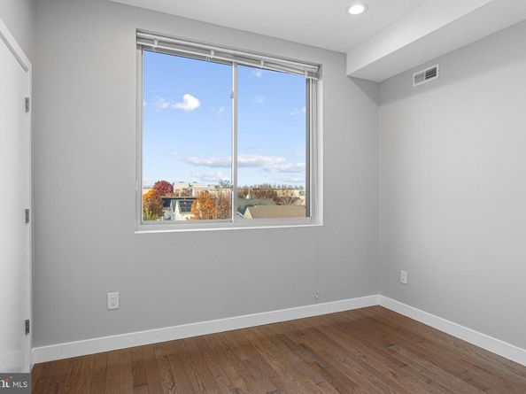 711 W Montgomery Avenue, Philadelphia PA 19122