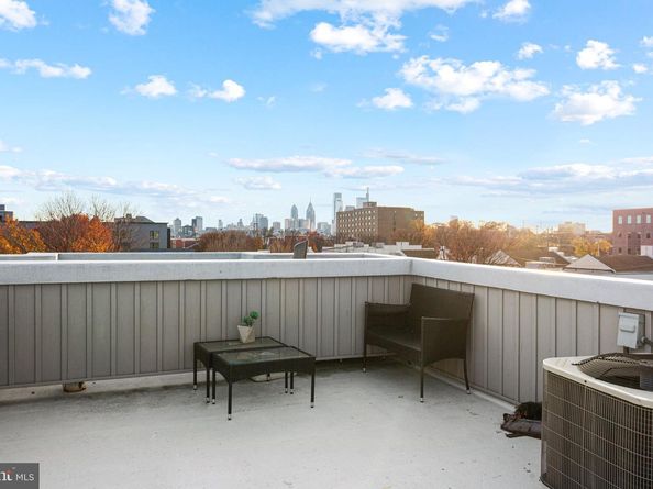 711 W Montgomery Avenue, Philadelphia PA 19122