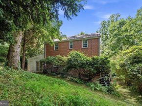 2407 N Vermont Street, Arlington VA 22207