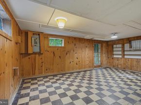 2407 N Vermont Street, Arlington VA 22207