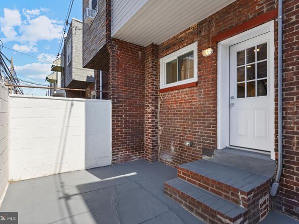 2646 S Camac Street, Philadelphia PA 19148