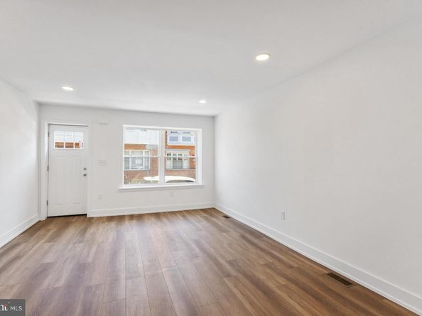 2646 S Camac Street, Philadelphia PA 19148