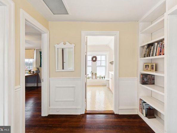 7725 Ardleigh Street, Philadelphia PA 19118