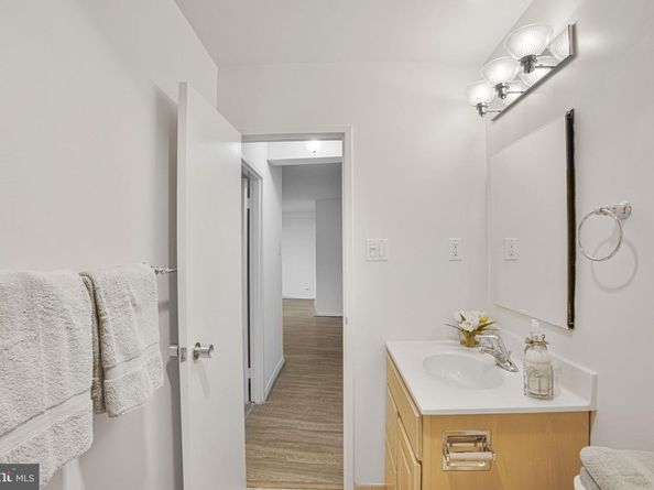 1200 N Nash Street 263, Arlington VA 22209