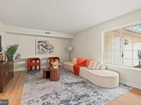 4445 Ernie Davis Circle, Philadelphia PA 19154