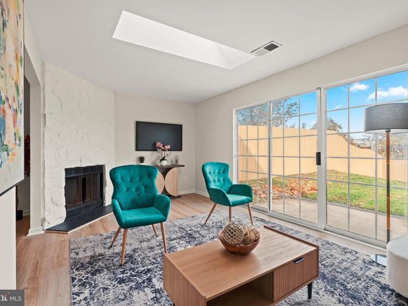 4445 Ernie Davis Circle, Philadelphia PA 19154