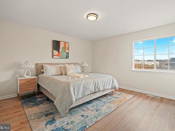 4445 Ernie Davis Circle, Philadelphia PA 19154