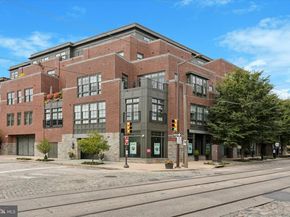 1 W Hartwell Lane PH1, Philadelphia PA 19118