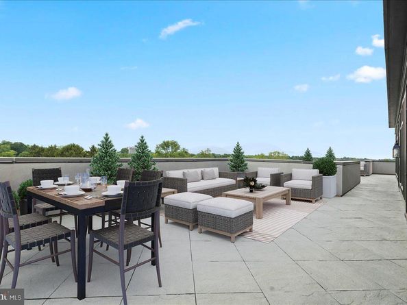 1 W Hartwell Lane PH1, Philadelphia PA 19118