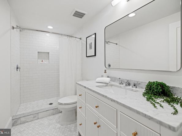 1010 I Street NE, Washington DC 20002