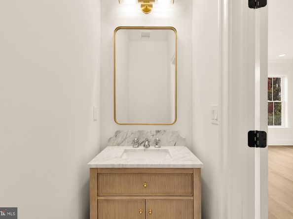 1010 I Street NE, Washington DC 20002