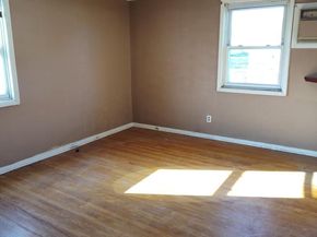 819 Grant Road, Folcroft PA 19032