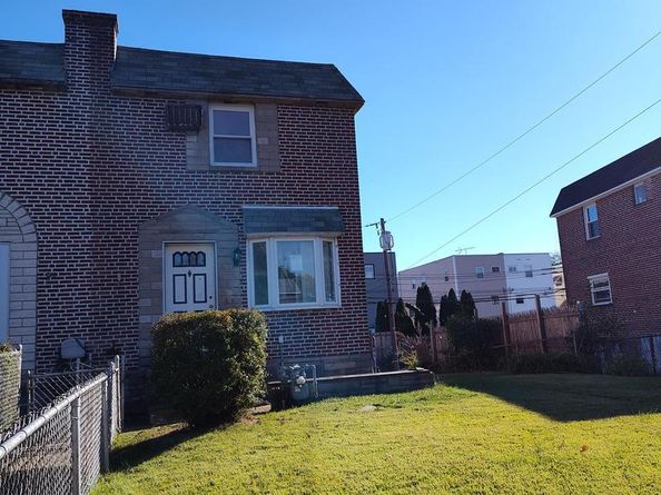 819 Grant Road, Folcroft PA 19032