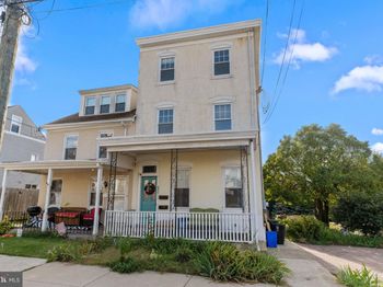 435 Martin Street