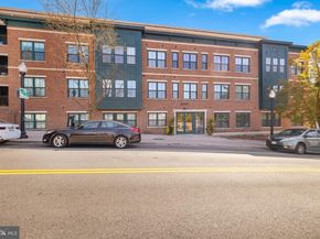 2101 N Monroe Street 307, Arlington VA 22207