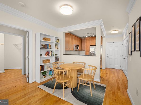 2101 N Monroe Street 307, Arlington VA 22207