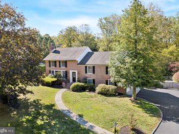 1726 Riverview Road
