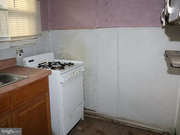 1216 W Firth Street, Philadelphia PA 19133
