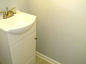 8945 Haven Place, Philadelphia PA 19152