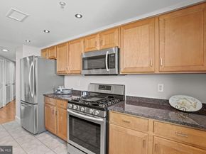 1220 N Fillmore Street 602, Arlington VA 22201
