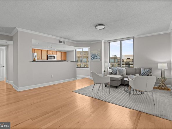 1220 N Fillmore Street 602, Arlington VA 22201