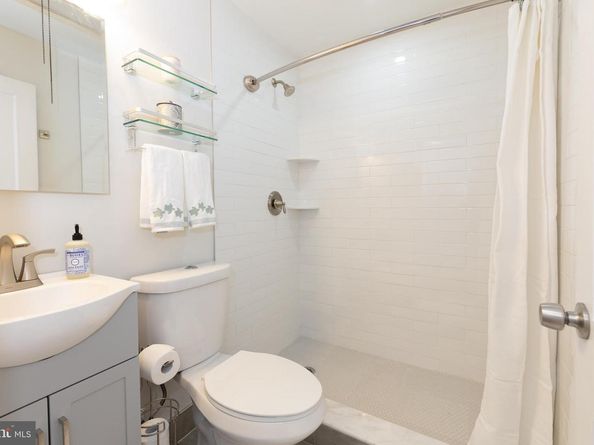 3432 Valley Green Drive, Drexel Hill PA 19026
