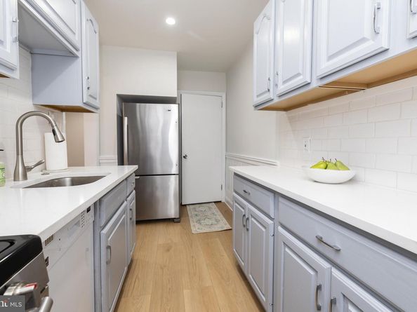 3432 Valley Green Drive, Drexel Hill PA 19026
