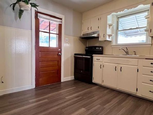 64 W 5TH Street, Bridgeport PA 19405