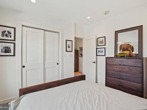 1410 C Street NE, Washington DC 20002