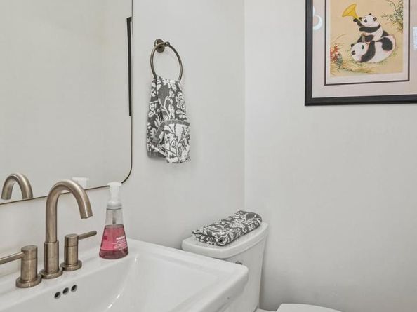 1410 C Street NE, Washington DC 20002