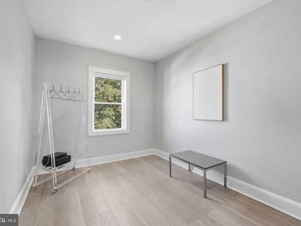 1725 34TH Street NW, Washington DC 20007