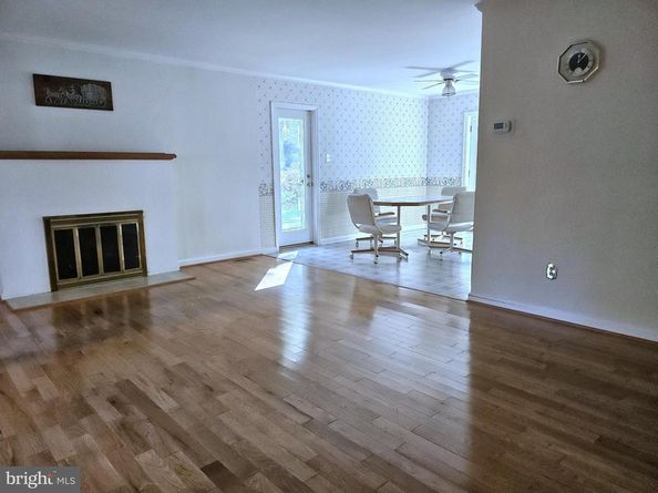 260 Brae Bourn Road, Huntingdon Valley PA 19006