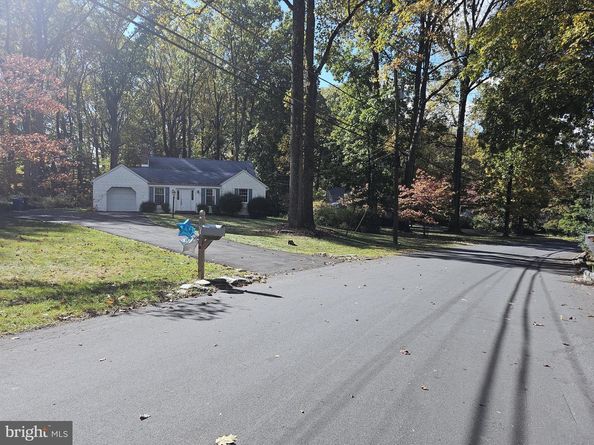 260 Brae Bourn Road, Huntingdon Valley PA 19006