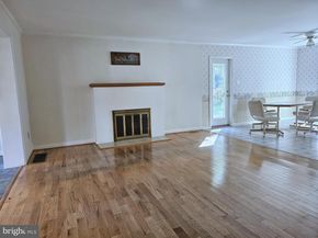 260 Brae Bourn Road, Huntingdon Valley PA 19006