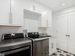 1102 Cypress Street, Philadelphia PA 19107