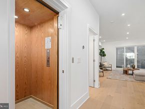 1102 Cypress Street, Philadelphia PA 19107