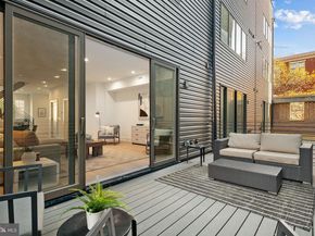 1102 Cypress Street, Philadelphia PA 19107