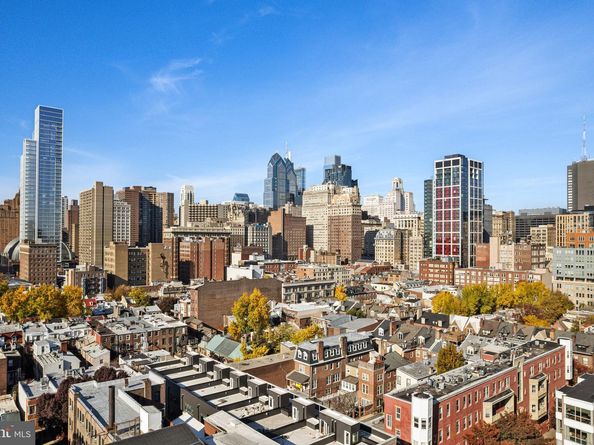 1102 Cypress Street, Philadelphia PA 19107