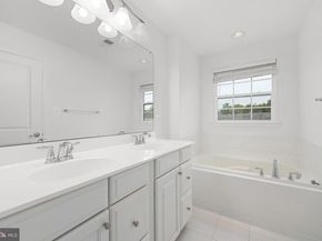 22855 Chestnut Oak Terrace, Sterling VA 20166