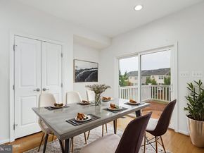 22855 Chestnut Oak Terrace, Sterling VA 20166