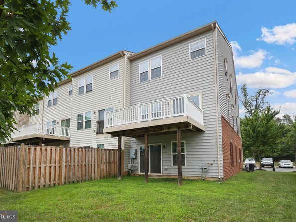 22855 Chestnut Oak Terrace, Sterling VA 20166