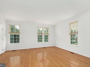 22855 Chestnut Oak Terrace, Sterling VA 20166