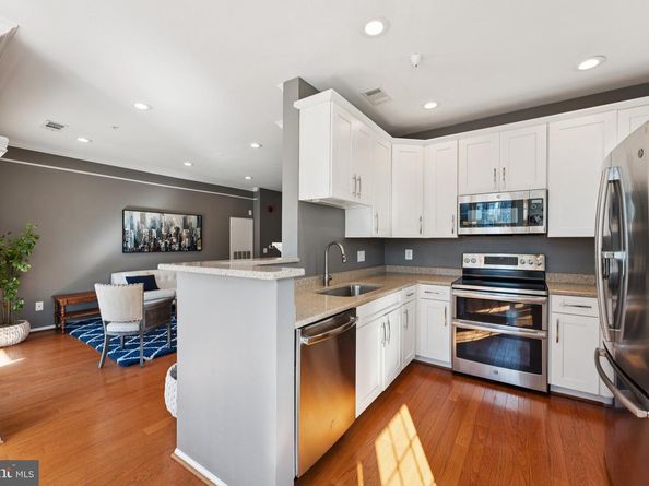 1600 Spring Gate Drive 2315, Mclean VA 22102