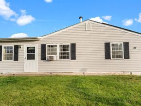 24 Chestnut Lane, Levittown PA 19055